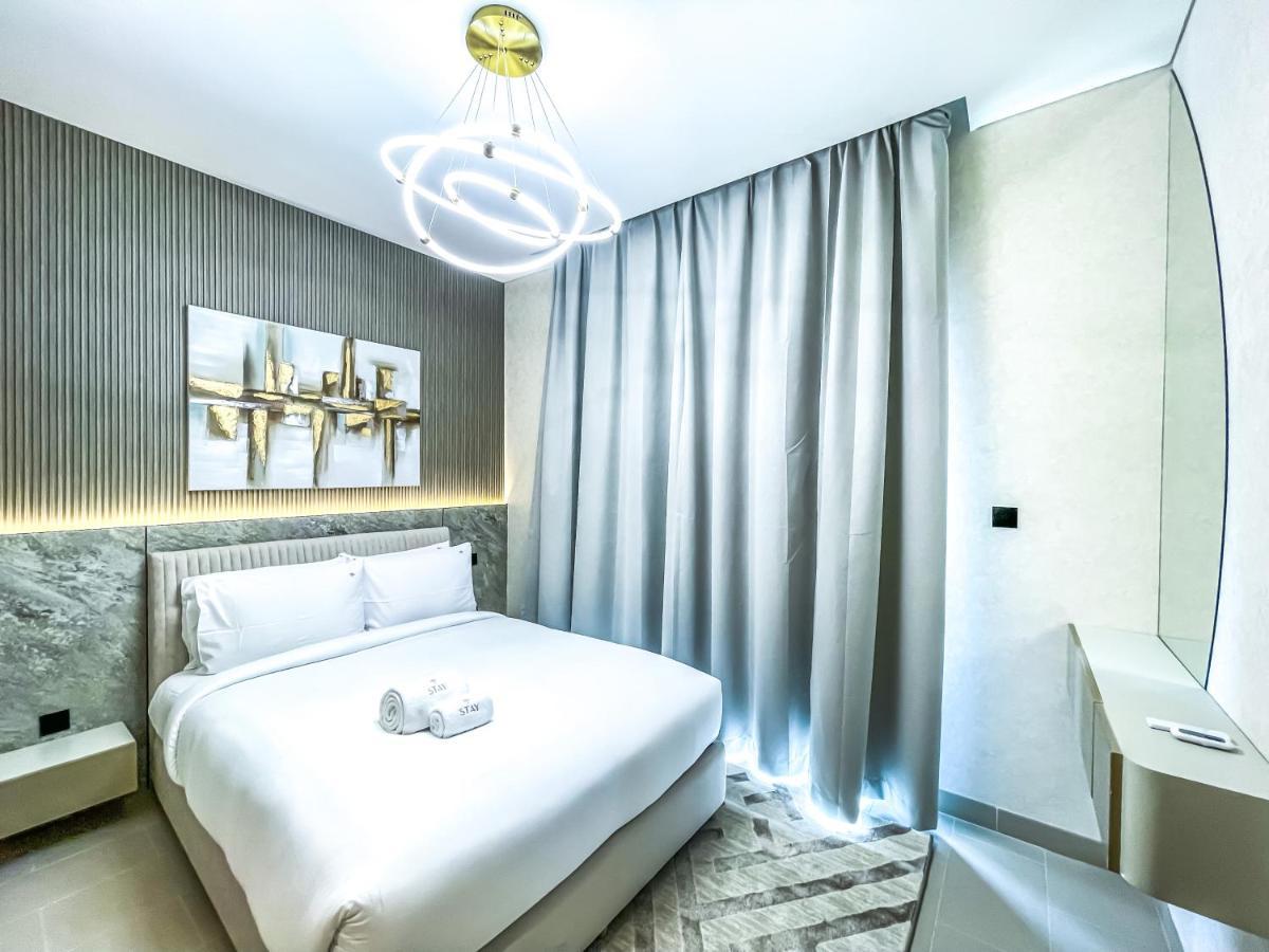 Stay By Latinem Luxury 2Br Holiday Home Cv B2513 Near Burj Khalifa Dubái Exterior foto